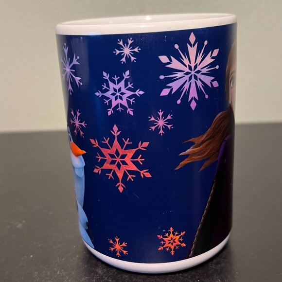 DISNEY Frozen II DESTINY AWAITS Color Changing Ceramic Mug w/ Ana, Elsa & Olaf - Picture 7 of 12